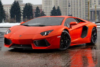 LAMBO_Aventador_700